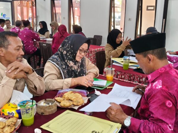 Evaluasi Kinerja Pemerintah Desa Semen oleh BPD Desa Semen